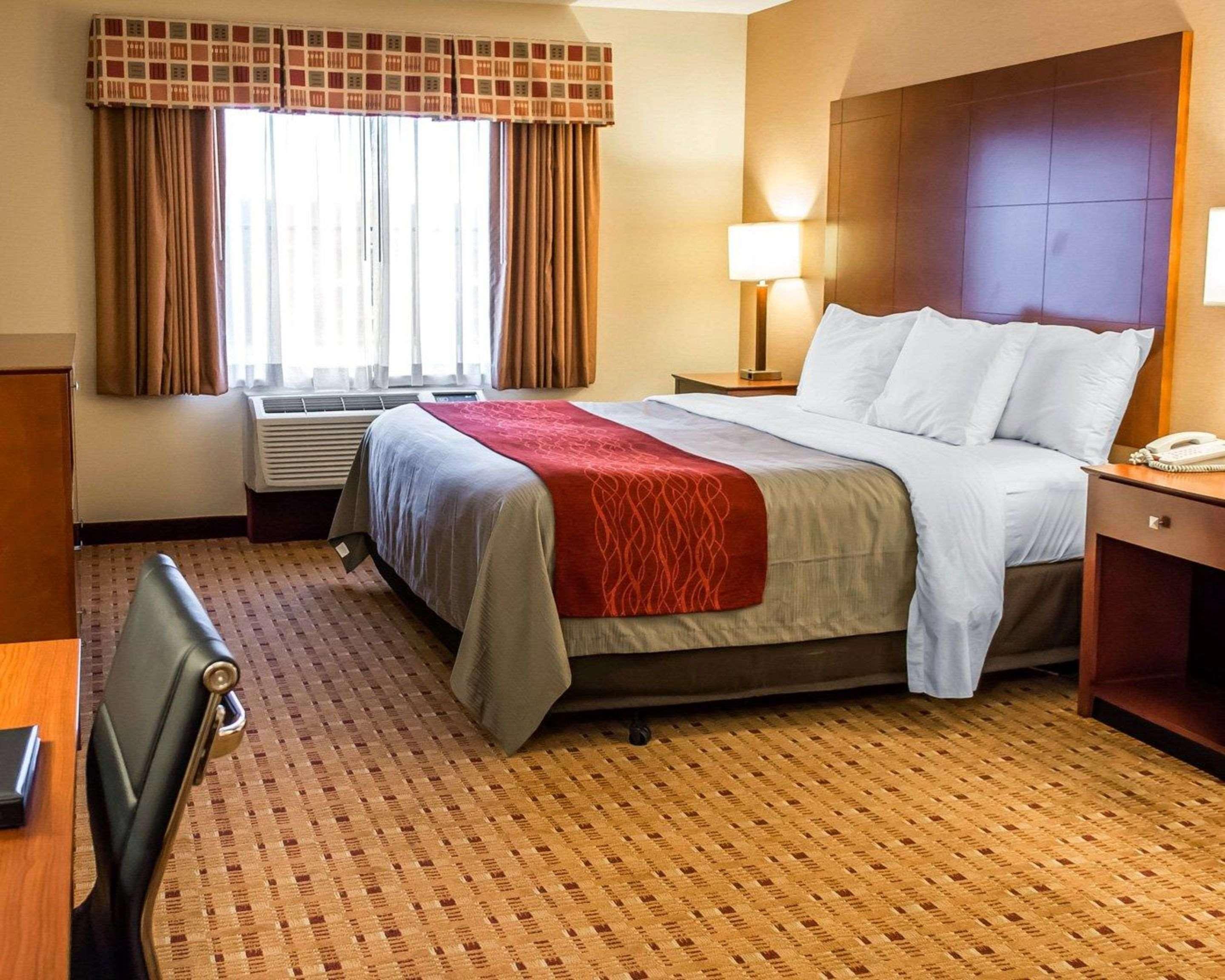 Comfort Inn & Suites Franklin East Exteriör bild