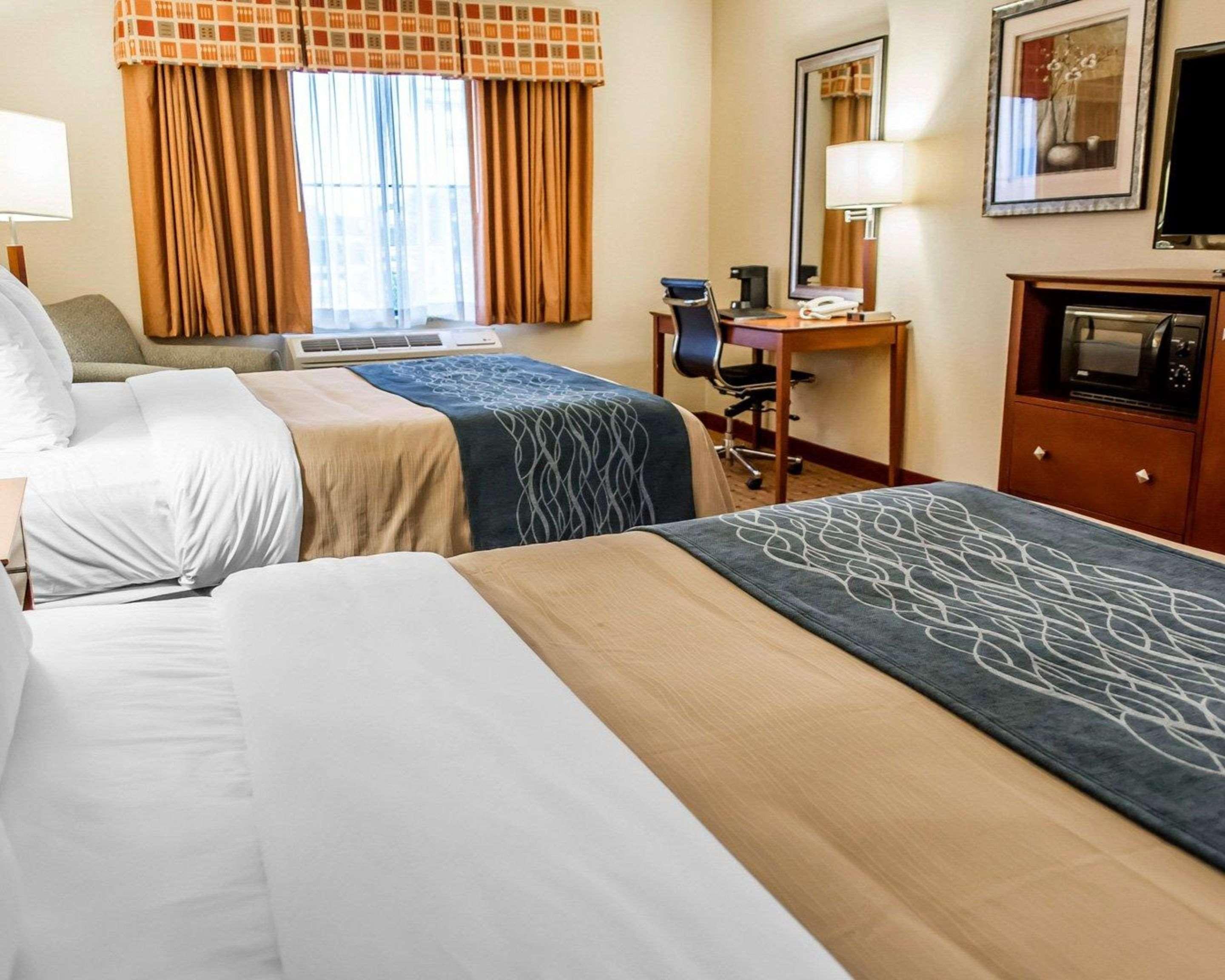 Comfort Inn & Suites Franklin East Exteriör bild