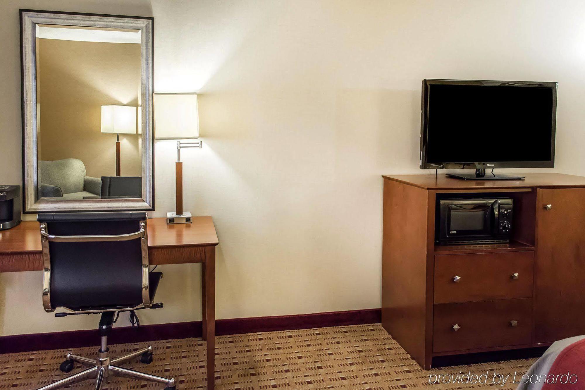 Comfort Inn & Suites Franklin East Exteriör bild