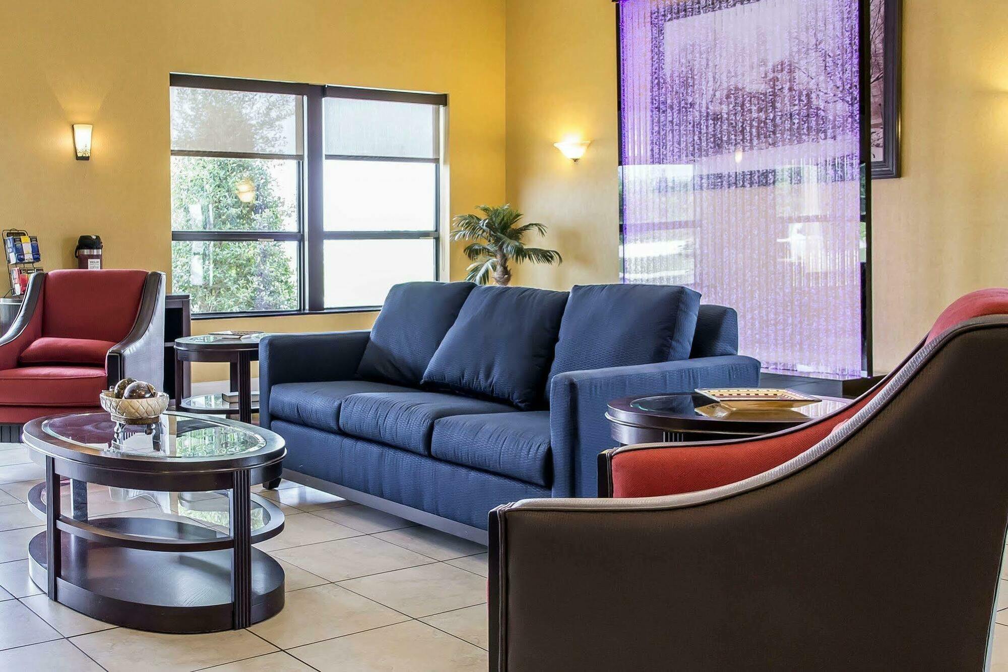 Comfort Inn & Suites Franklin East Exteriör bild