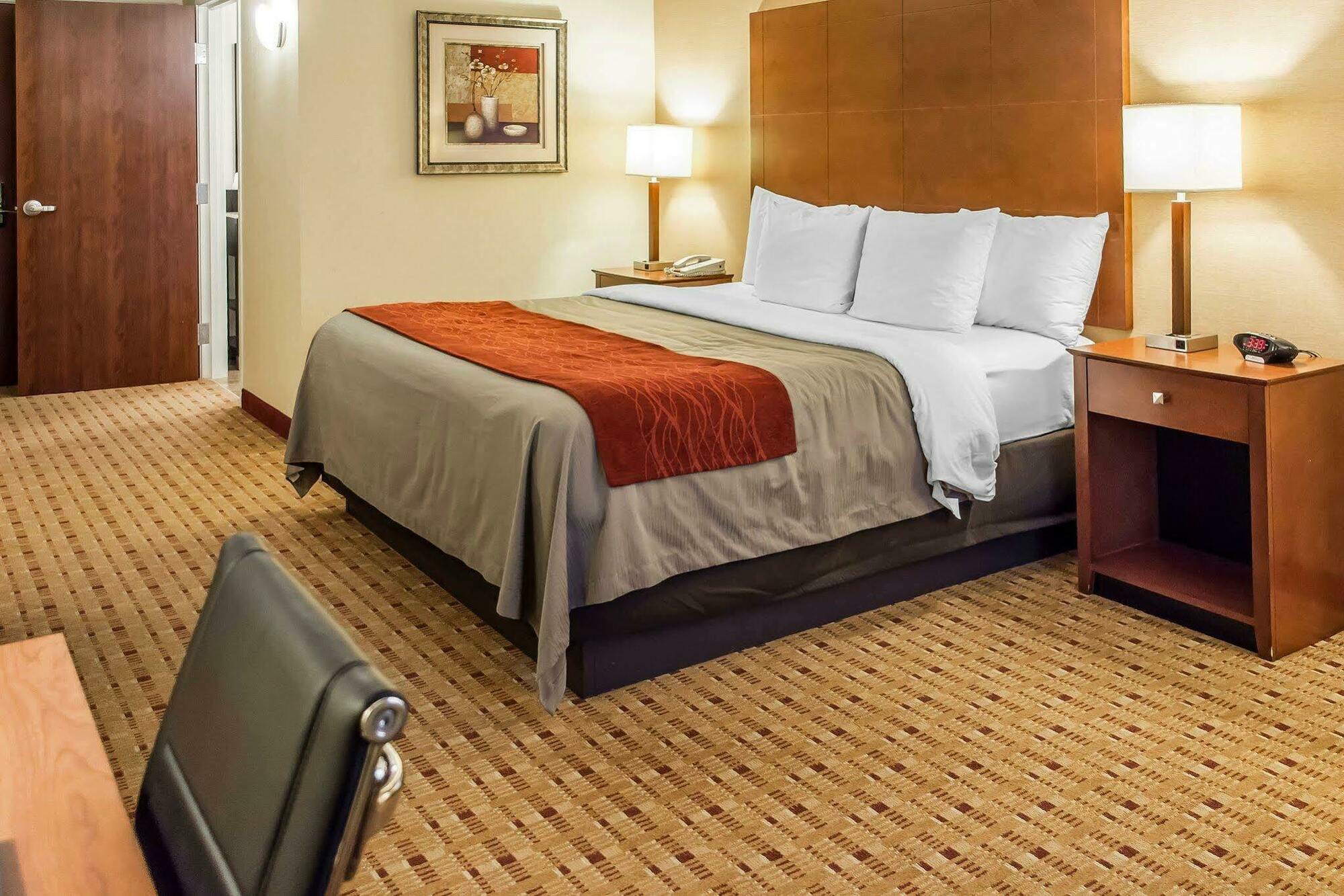 Comfort Inn & Suites Franklin East Exteriör bild